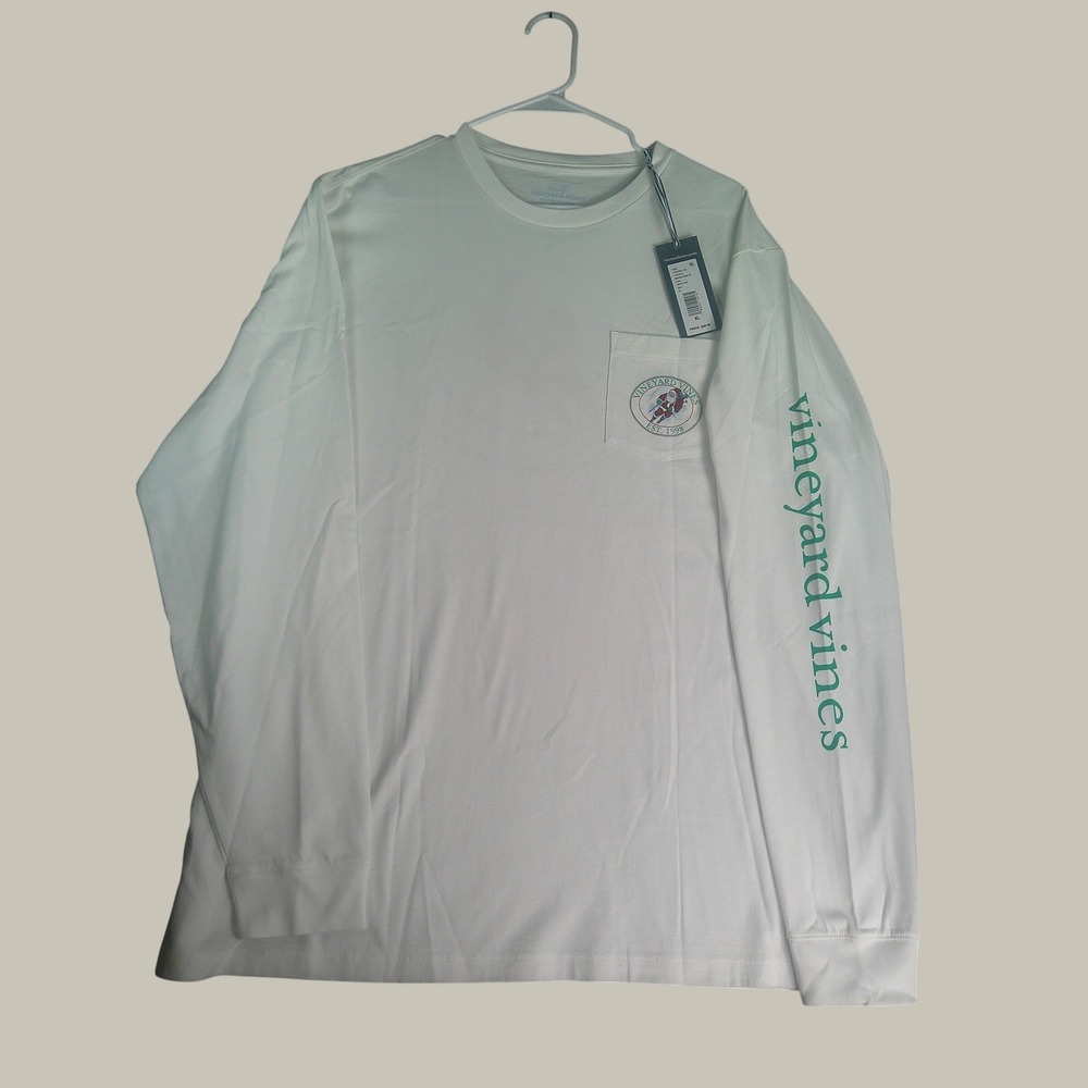Vineyard Vines Men's Santa Skiing Long Sleeve Pocket Tee White Size XL NWT